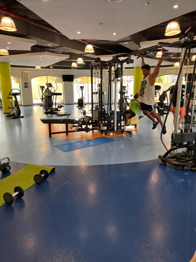 Lunar Hostel - Jbr Dubai Eksteriør bilde