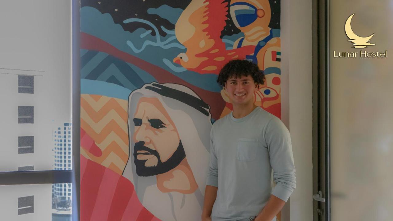 Lunar Hostel - Jbr Dubai Eksteriør bilde
