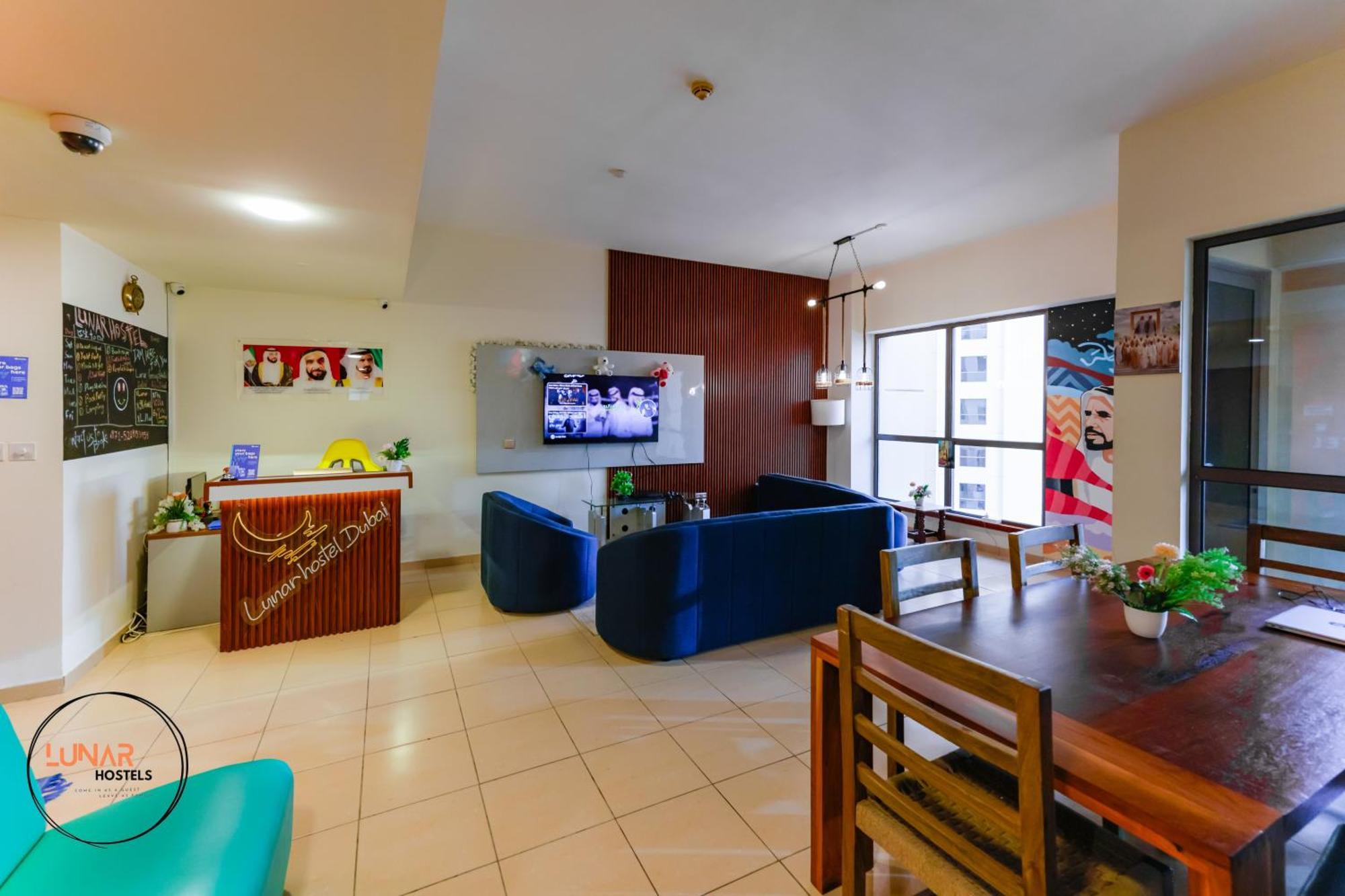 Lunar Hostel - Jbr Dubai Eksteriør bilde