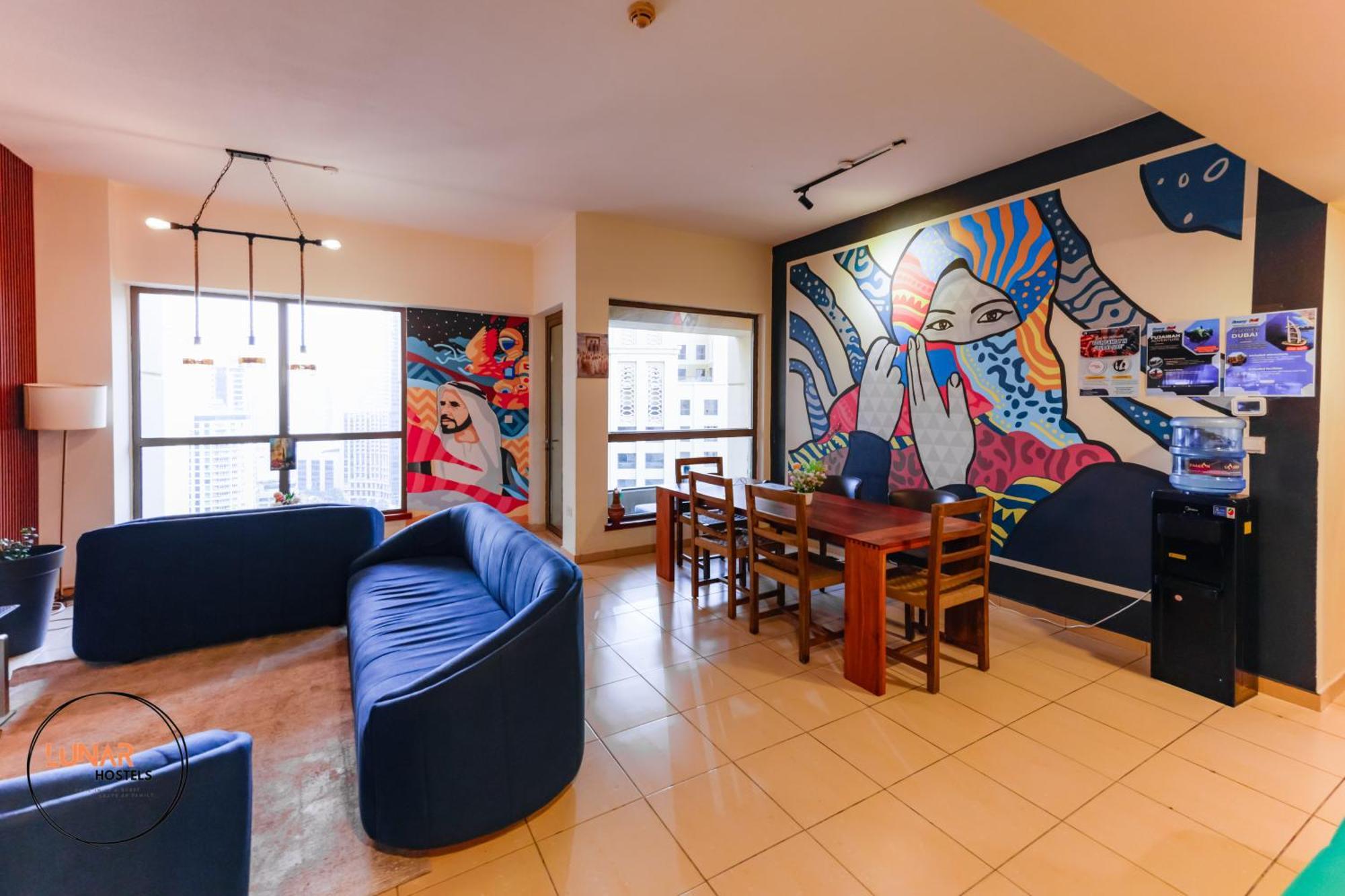 Lunar Hostel - Jbr Dubai Eksteriør bilde