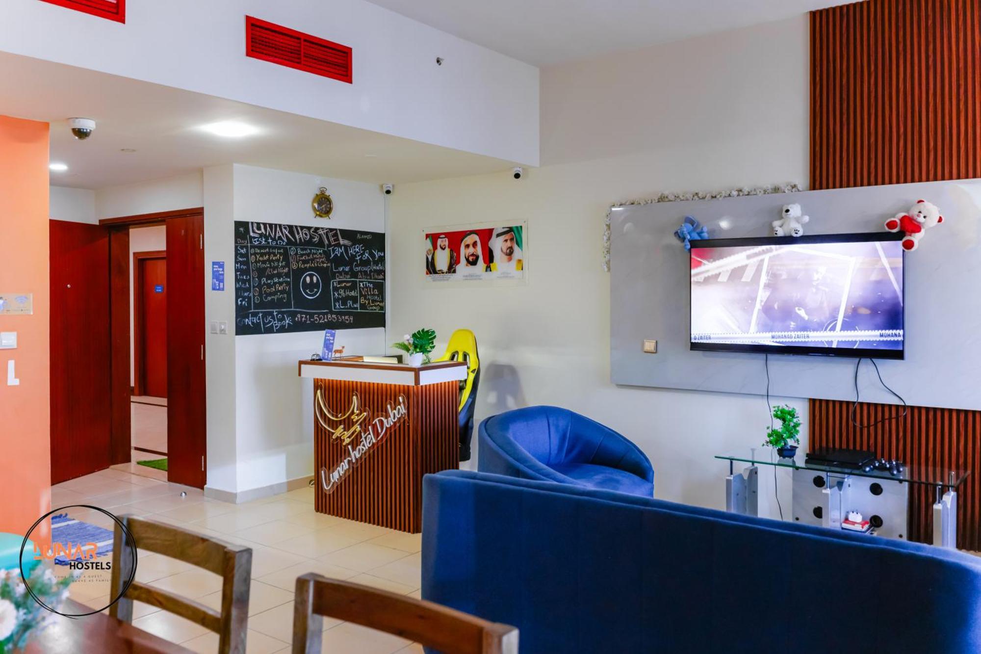 Lunar Hostel - Jbr Dubai Eksteriør bilde