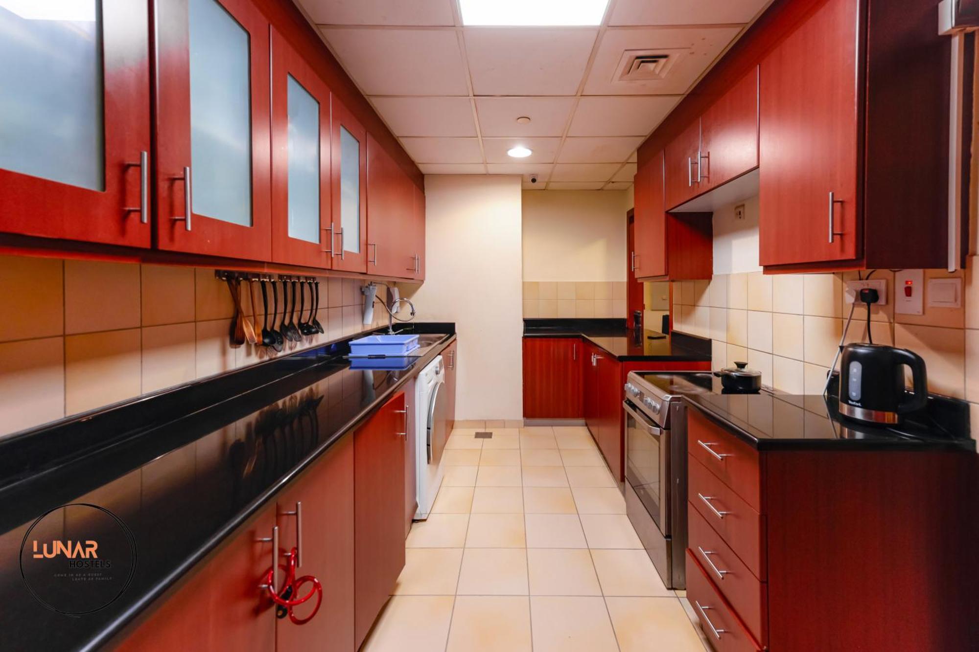 Lunar Hostel - Jbr Dubai Eksteriør bilde